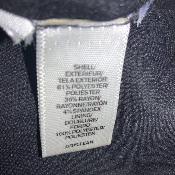 Loft Petites laser cut scallop hem mini skirt Sz 00P  back zip lined - Picture 5 of 5